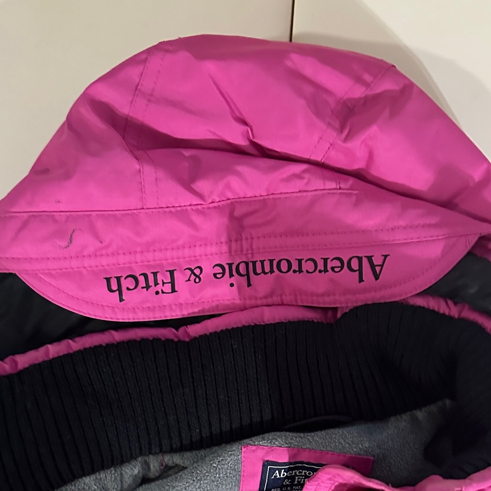 Pink waterproof jacket - Picture 11 of 11